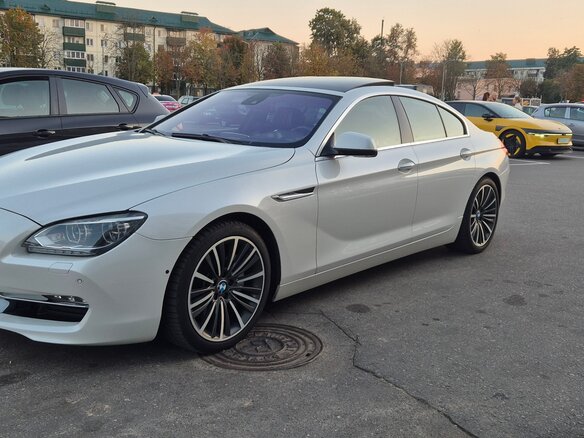 2012 BMW 6 серии 640d III (F06/F13/F12), белый - вид 2