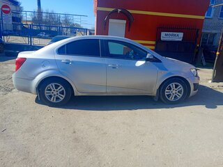 2012 Chevrolet Aveo II, серебристый, 680000 рублей, вид 3