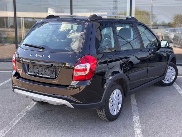 2024 Lada (ВАЗ) Granta Cross I Рестайлинг, чёрный, 860000 рублей - вид 2