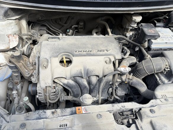 2013 Kia Ceed II, серебристый, 830000 рублей - вид 8