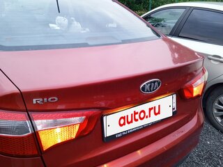 2012 Kia Rio 4-speed III, красный, 750000 рублей, вид 4
