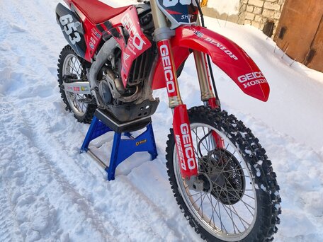 2018 Honda CRF 250R, красный, 470000 рублей, вид 1