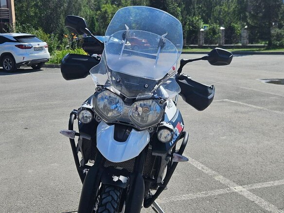 2017 Triumph Tiger 800, белый, 800000 рублей - вид 6