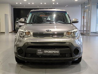 2018 Kia Soul II Рестайлинг, серебристый, 1340000 рублей, вид 2