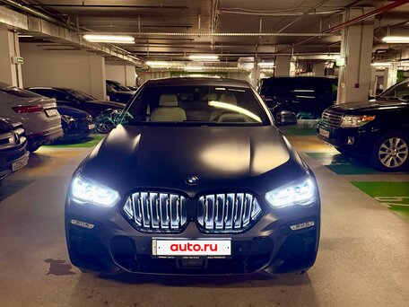 2021 BMW X6 40d III (G06), серый, 8550000 рублей, вид 3