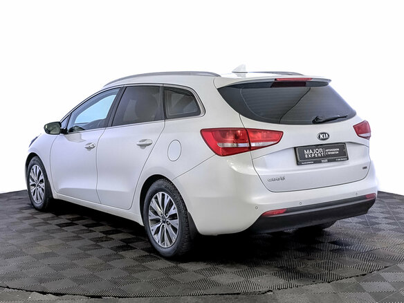 2018 Kia Ceed II Рестайлинг, белый - вид 6