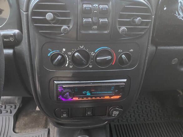 2003 Chrysler PT Cruiser, серый, 400000 рублей - вид 4
