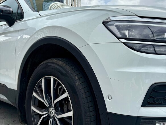 2019 Volkswagen Tiguan II, белый, 3300000 рублей - вид 8