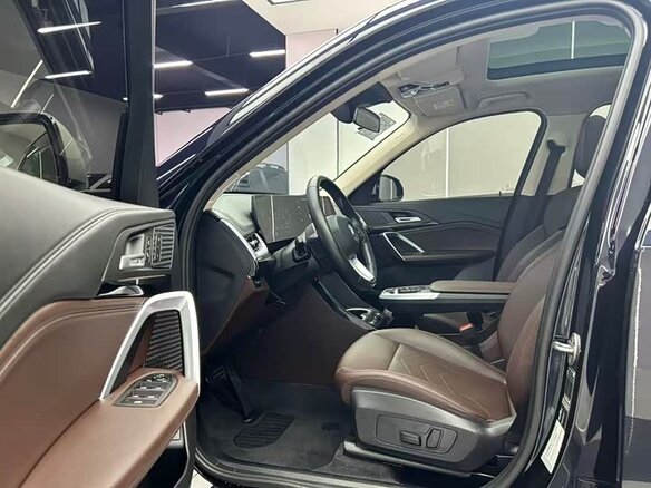 2023 BMW X1 Long 20Li sDrive III (U11/U12), чёрный, 2970000 рублей - вид 11
