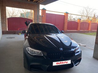 2013 BMW 5 серии 520i VI (F10/F11/F07), чёрный, 1750000 рублей, вид 1