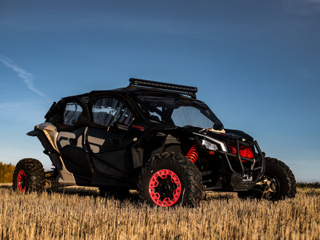 2021 BRP Can-Am Maverick Max X RS Turbo RR, чёрный, 4800000 рублей, вид 1