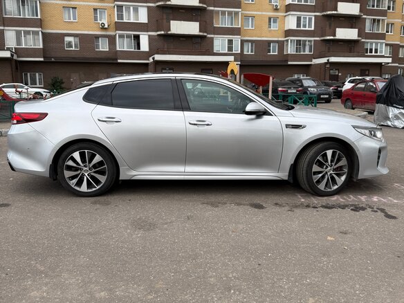 2018 Kia Optima IV, серебристый, 1860000 рублей - вид 3