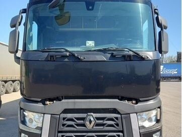 2016 Renault T-Series, чёрный, 3500000 рублей, вид 1