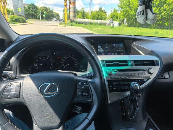 2011 Lexus RX 270 III, серебристый, 2050000 рублей - вид 6