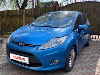 2011 Ford Fiesta Mk6, голубой, 1000000 рублей, вид 3