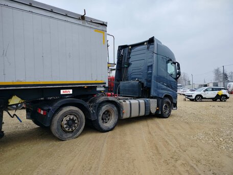 2020 Volvo FH, синий, 8018474 рублей, вид 3