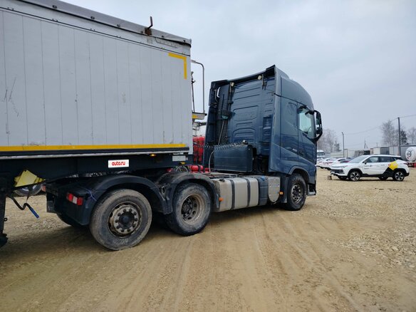 2020 Volvo FH, синий, 8018474 рублей - вид 2