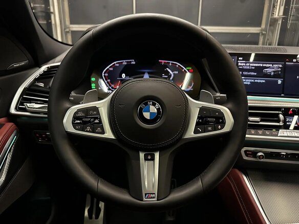 2020 BMW X6 40i III (G06), коричневый, 8190000 рублей - вид 11