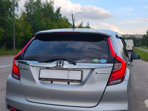 2018 Honda Fit III Рестайлинг, серый, 1350000 рублей - вид 13