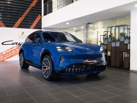 2026 Porsche Cayenne S Electric IV, синий, 34480000 рублей, вид 3
