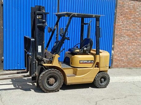 2002 Caterpillar DP20NT, жёлтый, 920000 рублей, вид 3