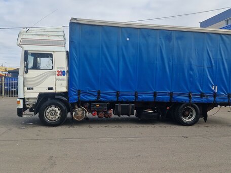 1991 Volvo F-Series, белый, 900000 рублей, вид 2