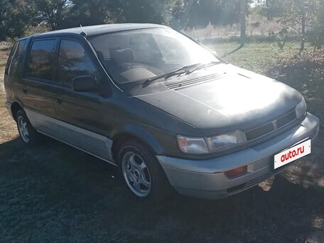 1994 Mitsubishi Chariot II, зелёный, 270000 рублей, вид 3