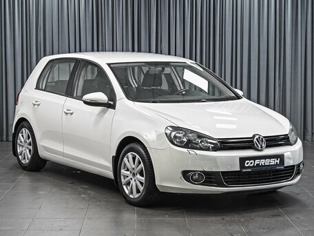 Volkswagen Golf VI