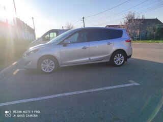 2010 Renault Scenic III, серебристый, 735000 рублей, вид 3