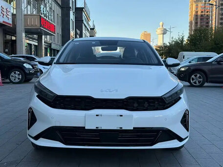 2024 Kia K3 II (China Market) Рестайлинг, белый, 1850777 рублей, вид 2