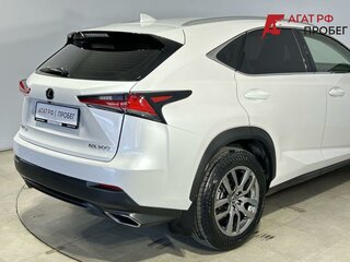 2018 Lexus NX 300 I Рестайлинг, белый, 2300000 рублей, вид 3