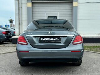 2018 Mercedes-Benz E-Класс 200 V (W213, S213, C238), серый, 1820000 рублей, вид 5