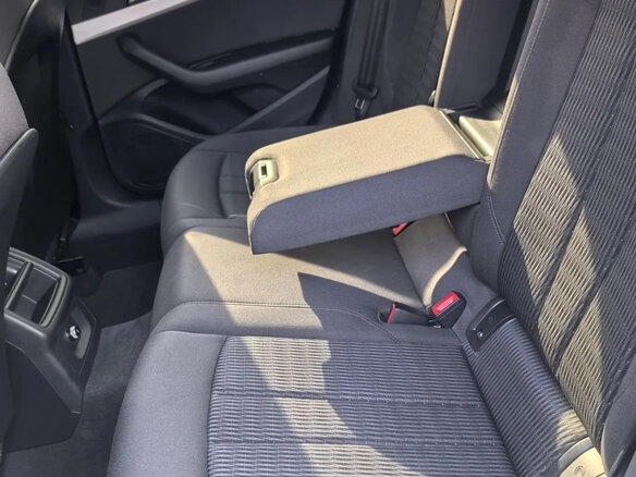 2015 Audi A4 V (B9), чёрный - вид 14