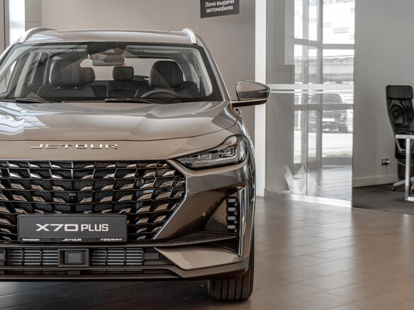 2026 Jetour X70+ I Рестайлинг, серый, 3099000 рублей - вид 1