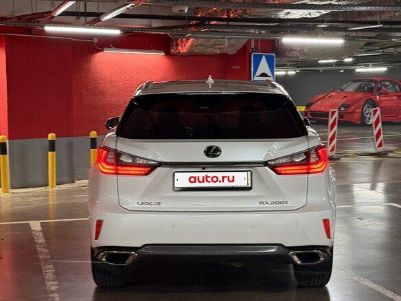2017 Lexus RX 200t IV, белый - вид 5