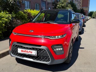 2019 Kia Soul III, красный, 2000000 рублей, вид 2
