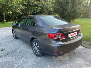 2010 Toyota Corolla X (E140, E150) Рестайлинг, серый, 770000 рублей, вид 4