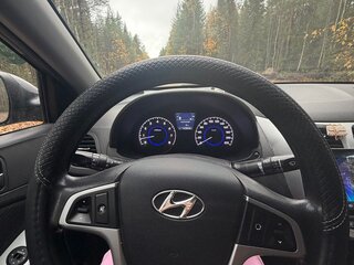 2013 Hyundai Solaris I, серый, 800000 рублей, вид 4