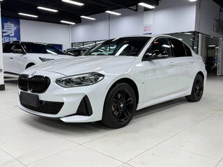 2022 BMW 1 серии 120i III (F52) Рестайлинг, белый, 1570000 рублей, вид 1