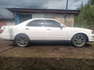 1993 Toyota Crown IX (S140), белый, 400000 рублей, вид 4