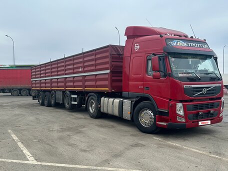 2013 Volvo FM, красный, 3900000 рублей, вид 2