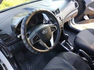 2016 Hyundai Solaris I Рестайлинг, белый, 1250000 рублей, вид 5