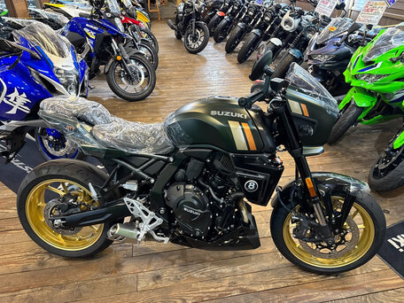 2026 Suzuki GSX-8TT, зелёный, 1100000 рублей, вид 3
