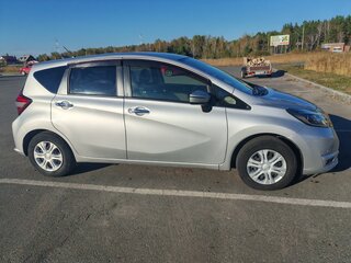 2019 Nissan Note II Рестайлинг, серый, 1210000 рублей, вид 1