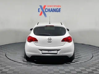 2011 Opel Astra J, белый, 533000 рублей, вид 5