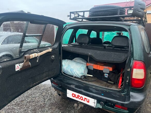 2004 Chevrolet Niva I, зелёный, 275000 рублей - вид 5