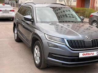 2020 Skoda Kodiaq I, серый, 1790000 рублей, вид 2
