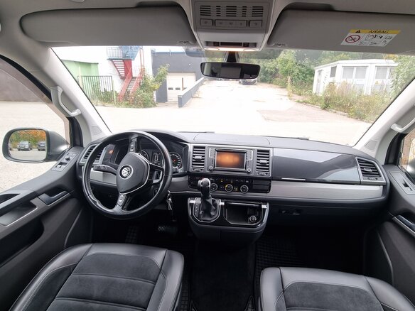 2016 Volkswagen Multivan T6, бежевый, 4950000 рублей - вид 6