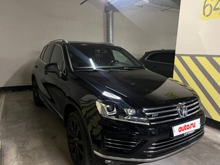 2016 Volkswagen Touareg II Рестайлинг, чёрный, 3300000 рублей, вид 3