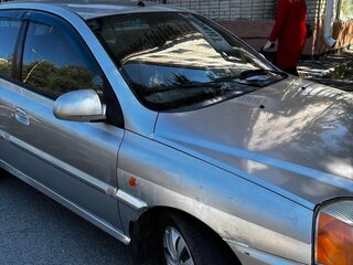 2003 Kia Rio I Рестайлинг, серебристый, 180000 рублей, вид 3